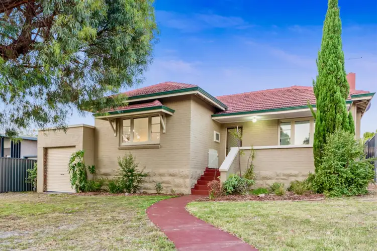 104 Shaftesbury Avenue, Bedford WA 6052