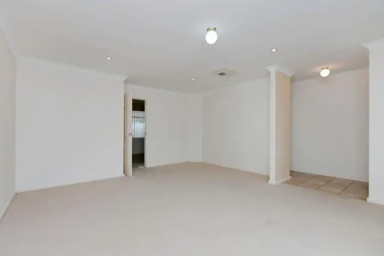 Seventh view of Homely house listing, Unit 5/28-30 Tudor Avenue North, Shelley WA 6148