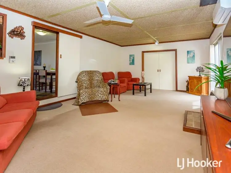 Fifth view of Homely house listing, 10 Palin Court, Langford WA 6147