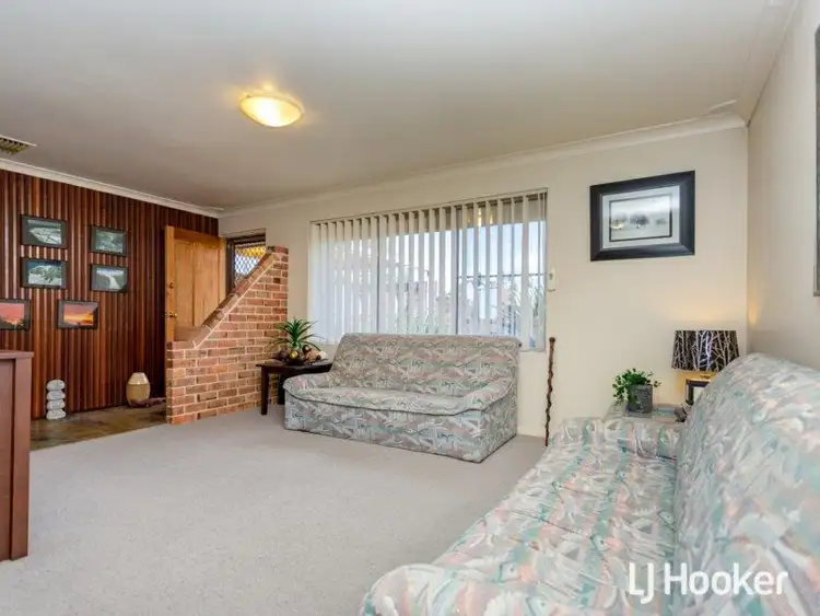 Seventh view of Homely house listing, 10 Palin Court, Langford WA 6147