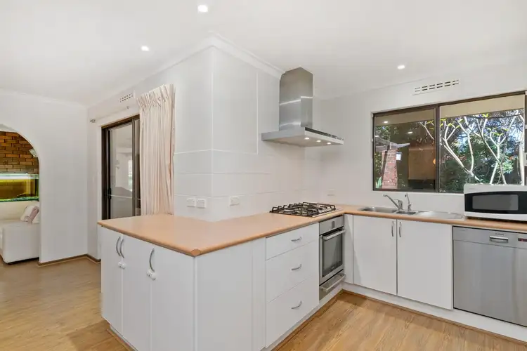 Fifth view of Homely house listing, 10 Jessel Place, Duncraig WA 6023