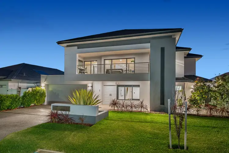 35 Whitehorses Drive, Burns Beach WA 6028