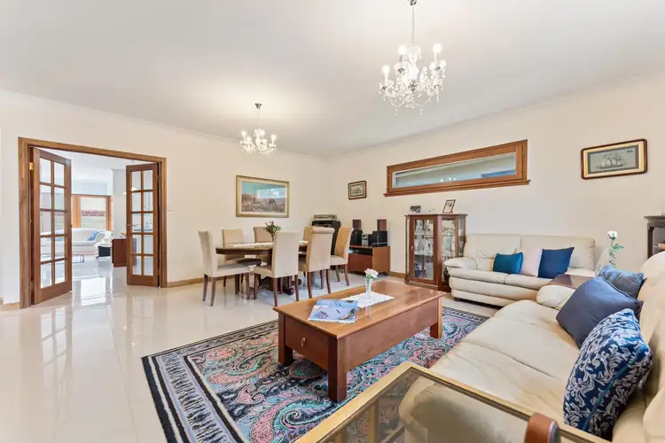 12 Avalon Rise, Carine WA 6020