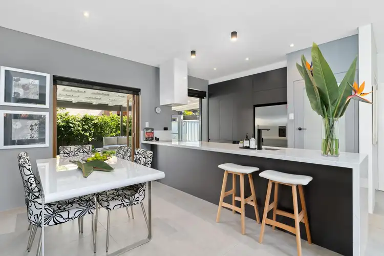 21 Parker Avenue, Sorrento WA 6020