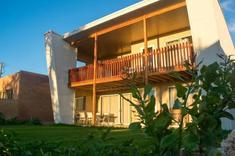 32a Beach Road, Coogee WA 6166