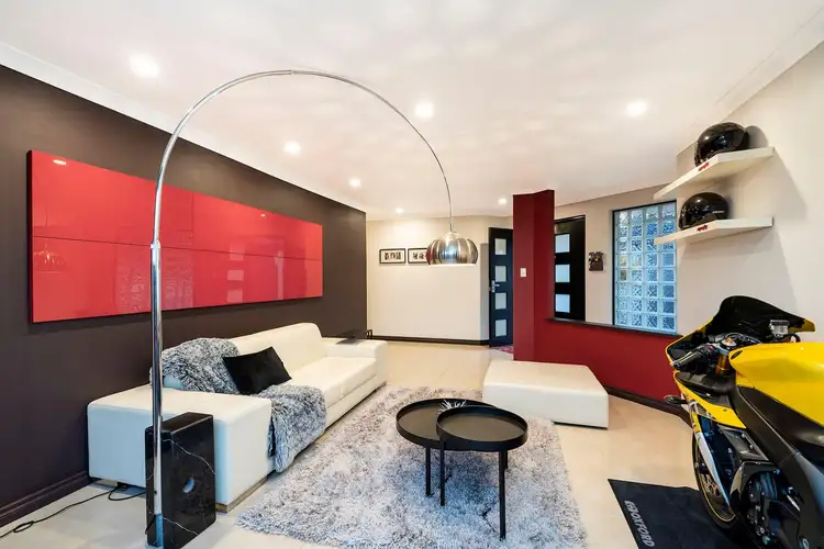 Seventh view of Homely house listing, 10 Palm Crest, Ballajura WA 6066