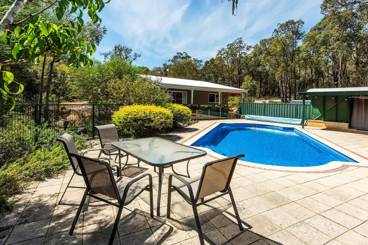 335 Bushlands Road, Hovea WA 6071