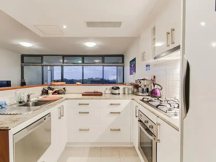 Fifth view of Homely apartment listing, 14/43 Rockingham Beach Rd, Rockingham WA 6168