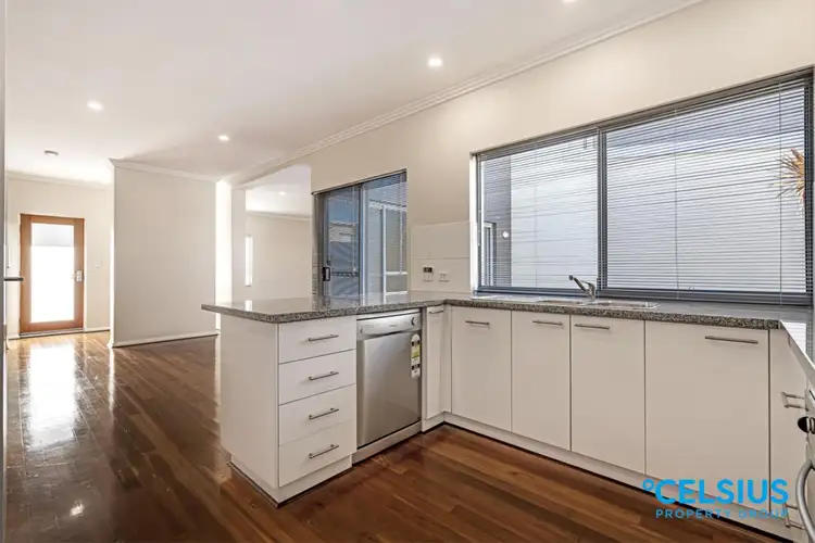 Fourth view of Homely townhouse listing, 33B Lilacdale Road, Innaloo WA 6018