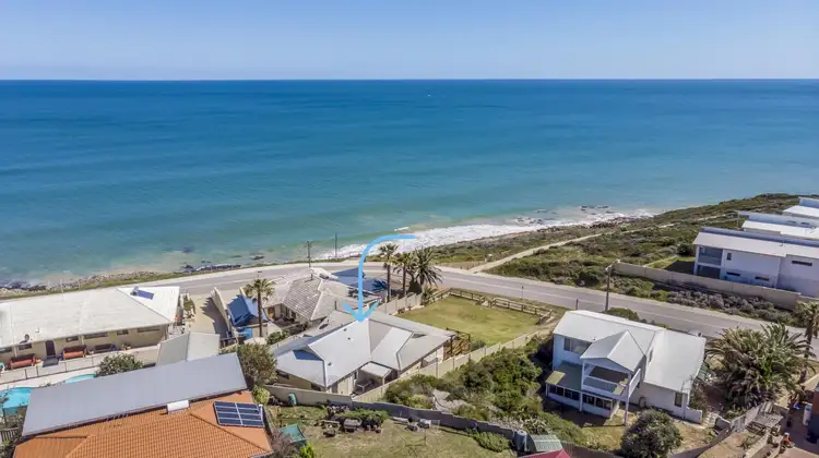 Second view of Homely house listing, 32 Gretel Drive, Falcon WA 6210