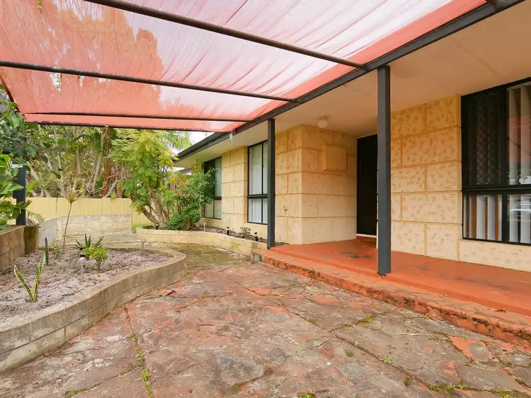 8 Teigh Street, Gosnells WA 6110