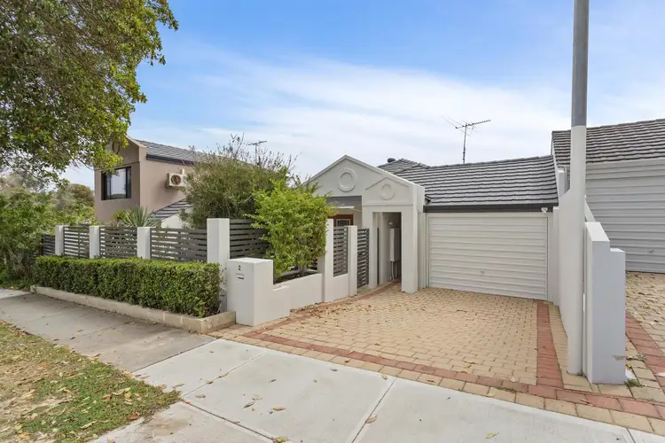 2 Ambrose Street, Innaloo WA 6018