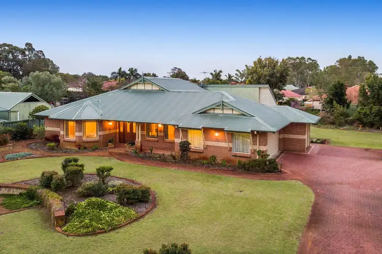 230 Hermitage Drive, The Vines WA 6069