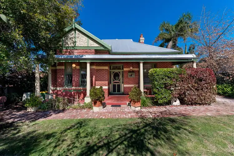 1 Salisbury Street, Bayswater WA 6053