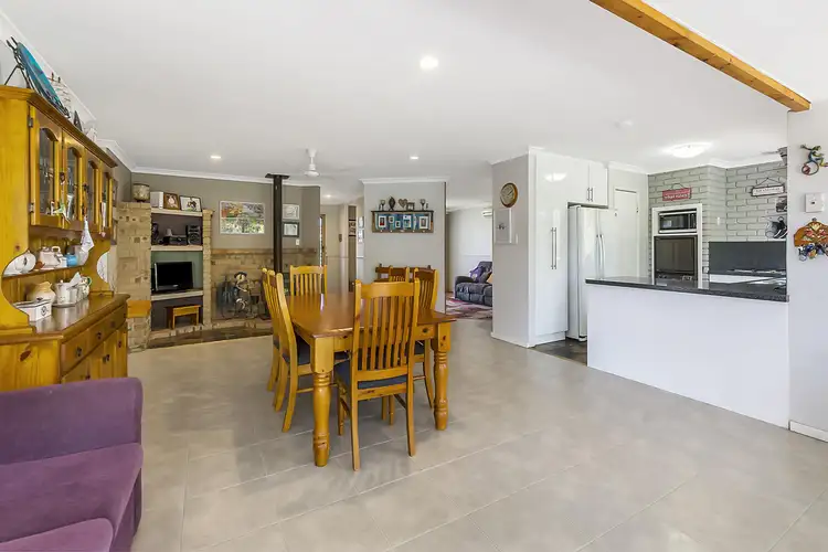 Fifth view of Homely house listing, 14 Meadow Court, Cooloongup WA 6168
