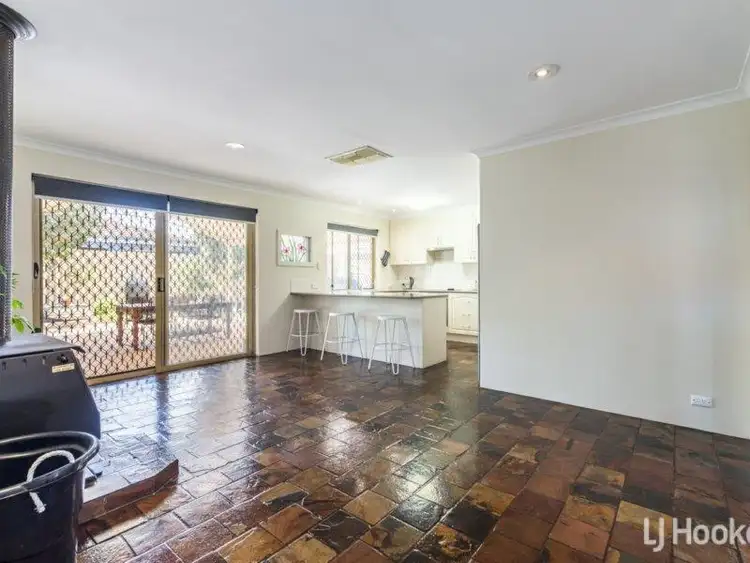 Fifth view of Homely house listing, 17 Shipbourne Way, Huntingdale WA 6110
