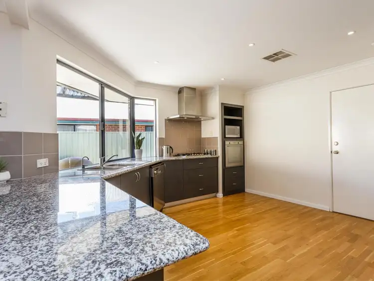 Seventh view of Homely house listing, 14 Lakehurst Way, Atwell WA 6164