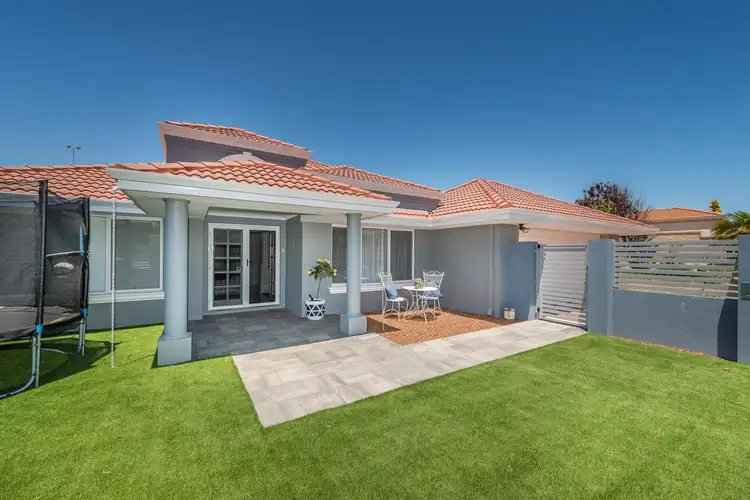 22 Stinson Square, Iluka WA 6028