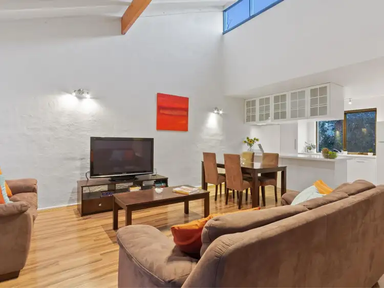 2/44 Broadway, Crawley WA 6009