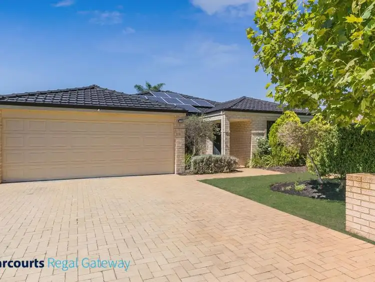 99 Folland Parade, Atwell WA 6164
