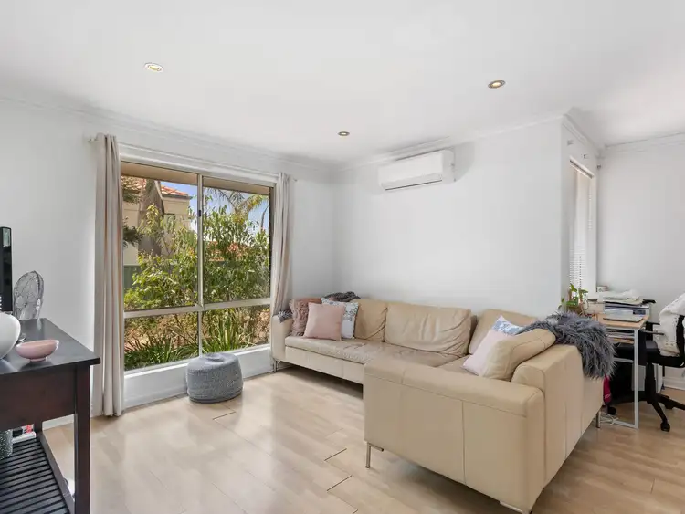 2/75 Brighton Road, Scarborough WA 6019