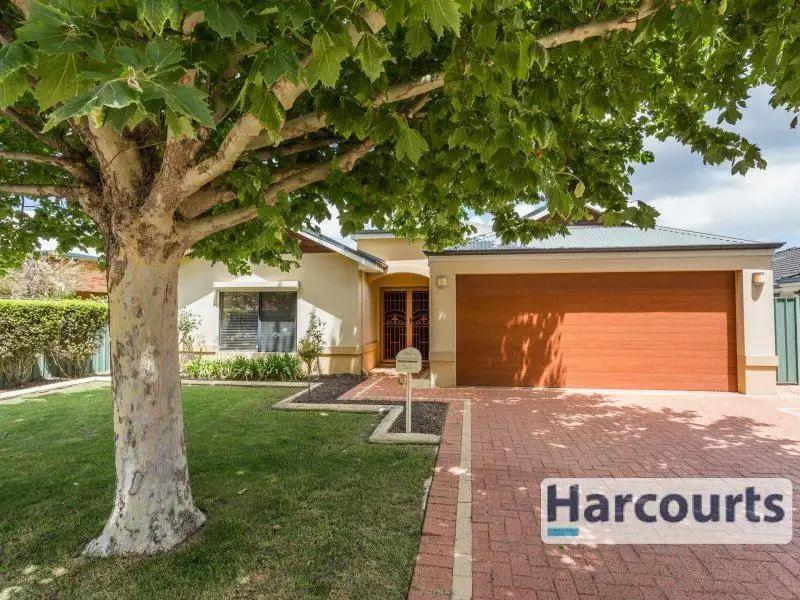 Main view of Homely house listing, 14 Bendee Drive, Atwell WA 6164