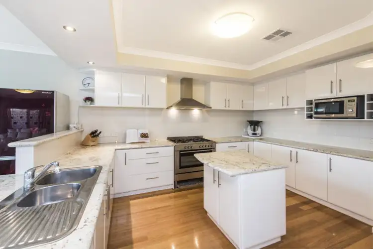 Sixth view of Homely unit listing, 3/12 Abrolhos Quays, Wannanup WA 6210