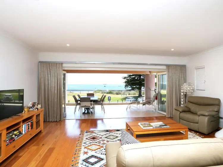 63a Esplanade, Rockingham WA 6168