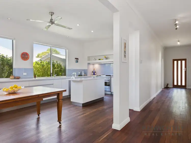 61 Hines Road, Hilton WA 6163