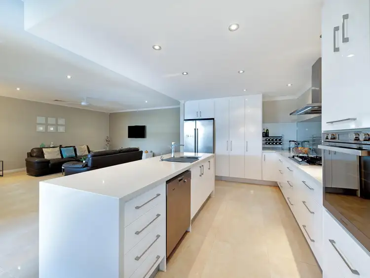 Seventh view of Homely house listing, 8 Cheviot Way, Burns Beach WA 6028