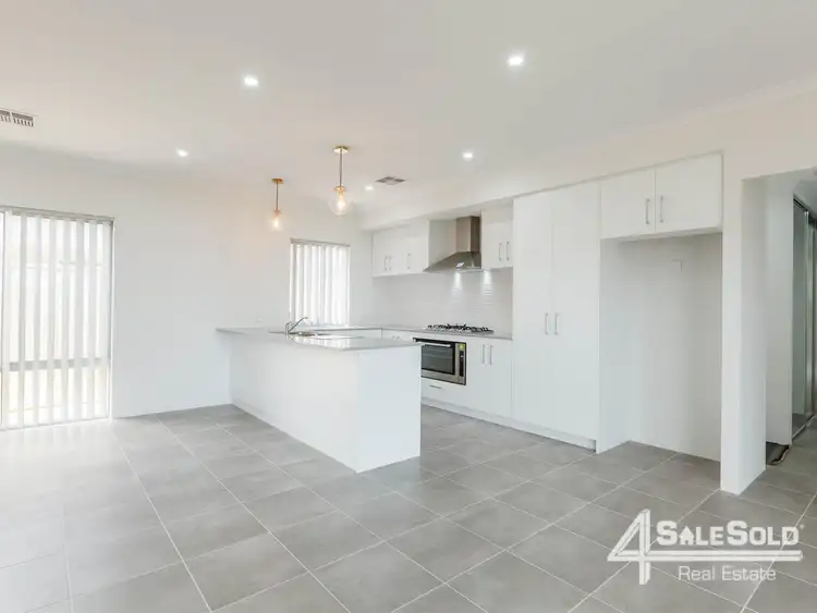 Sixth view of Homely house listing, 23 Scala Gardens, Yangebup WA 6164