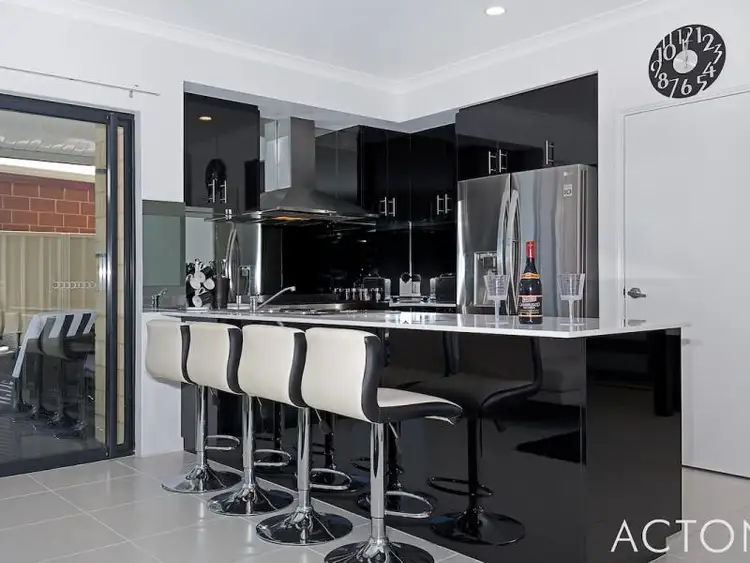 Fourth view of Homely house listing, 27 Lakes Crescent, South Yunderup WA 6208