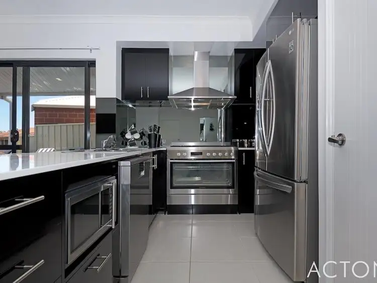 Fifth view of Homely house listing, 27 Lakes Crescent, South Yunderup WA 6208