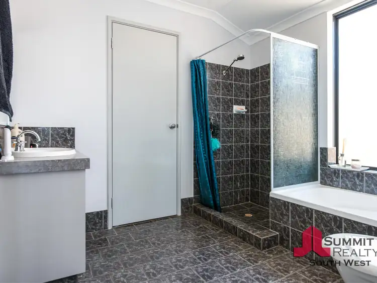 Sixth view of Homely house listing, 13 Carr Place, Usher WA 6230