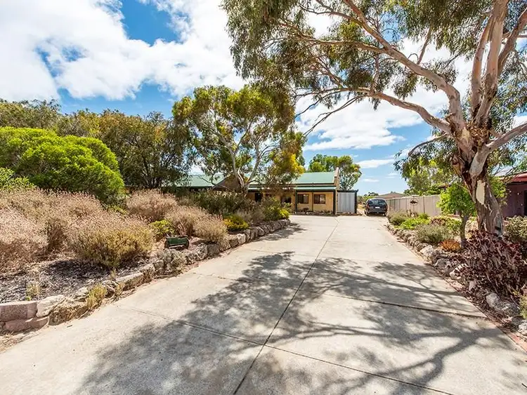 31 Murray Waters Boulevard, South Yunderup WA 6208
