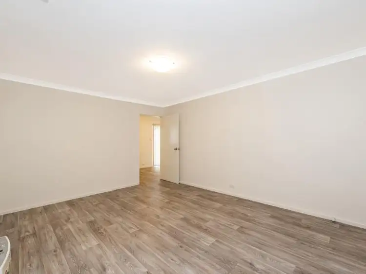 Sixth view of Homely house listing, 7 Hove Court, Forrestfield WA 6058