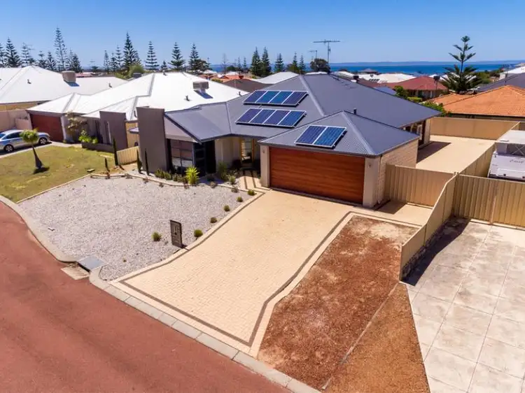 Second view of Homely house listing, 8 Devonshire Retreat, Falcon WA 6210
