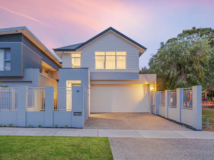 18 Isabella Crescent, Manning WA 6152