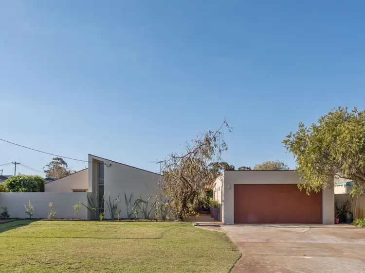 33 Carlyle Crescent, Duncraig WA 6023