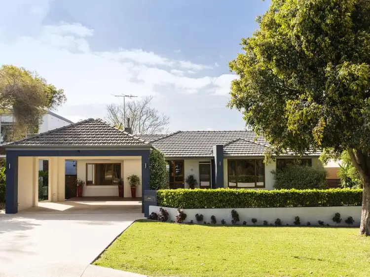 18 Olding Street, Melville WA 6156