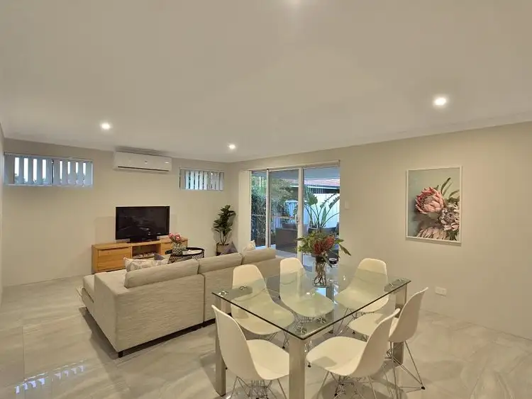 Fifth view of Homely unit listing, 1/10 Cygni Street, Mandurah WA 6210