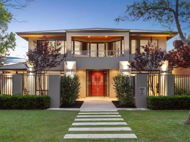 5 Gairloch Street, Applecross WA 6153