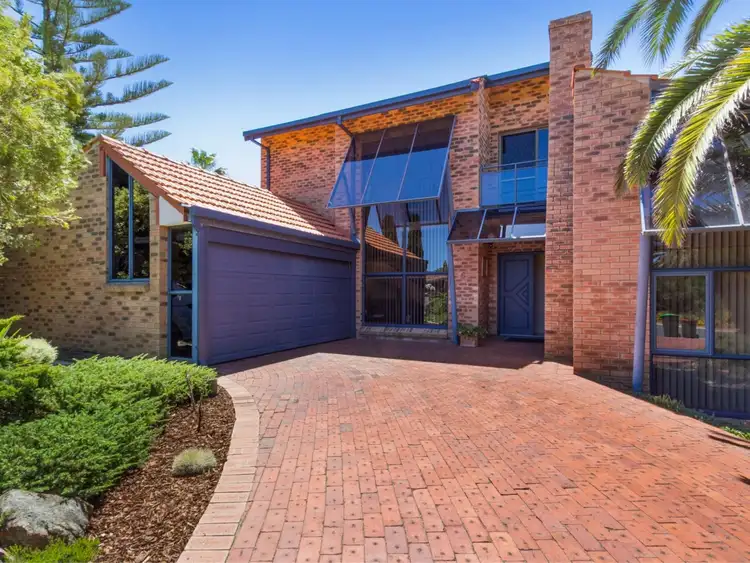 6 Orrin Court, Duncraig WA 6023