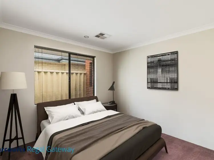 Sixth view of Homely house listing, 15 Aromatic Crescent, Atwell WA 6164