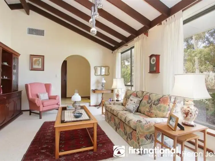 32 Oberthur Crescent, Bull Creek WA 6149