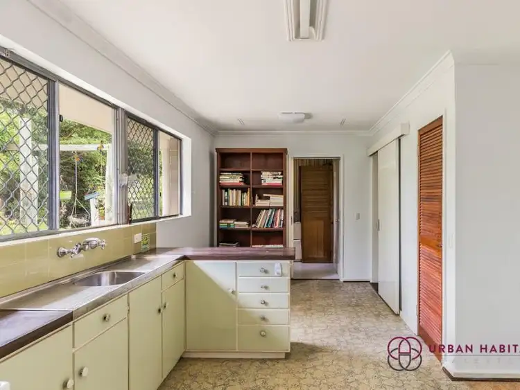 Third view of Homely house listing, 2 Prescott Place, Orelia WA 6167