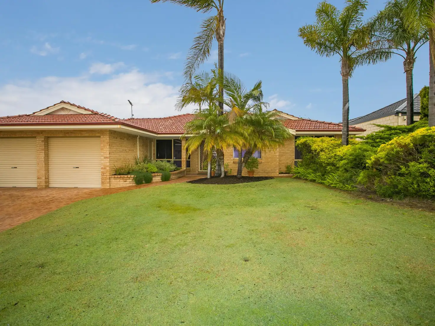 Main view of Homely house listing, 32 Kingston Place, Kardinya WA 6163