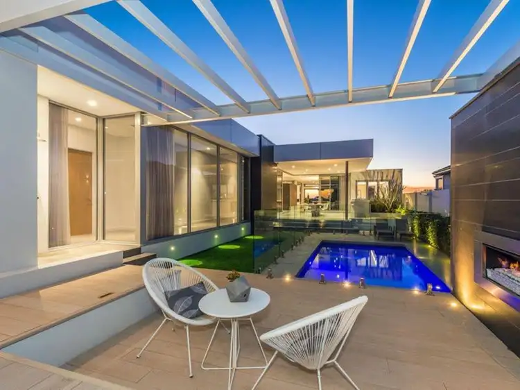 Second view of Homely house listing, 30 Queenscliffe Road, Doubleview WA 6018