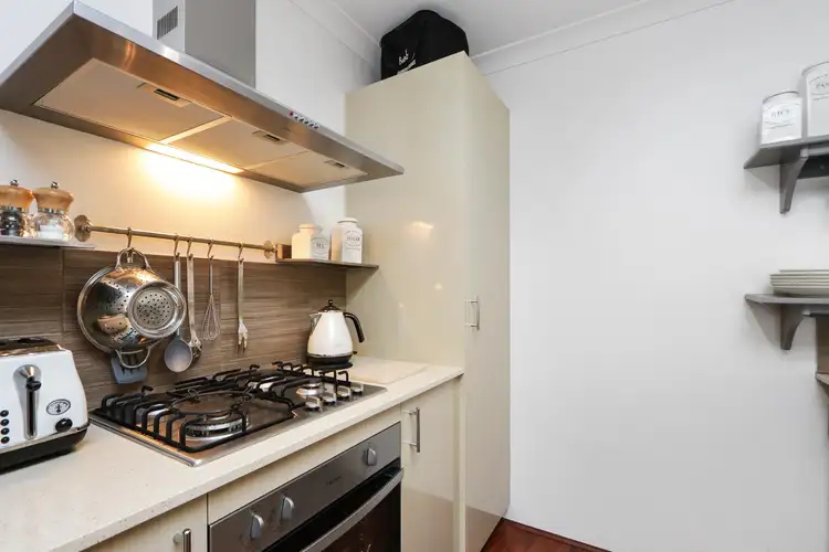 Seventh view of Homely house listing, 11 Aiken Court, Success WA 6164