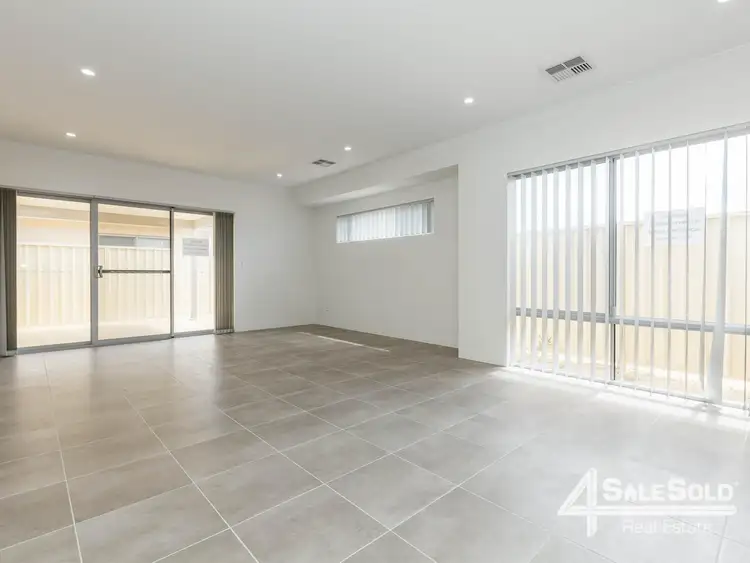 Sixth view of Homely house listing, 25 Scala Gardens, Yangebup WA 6164